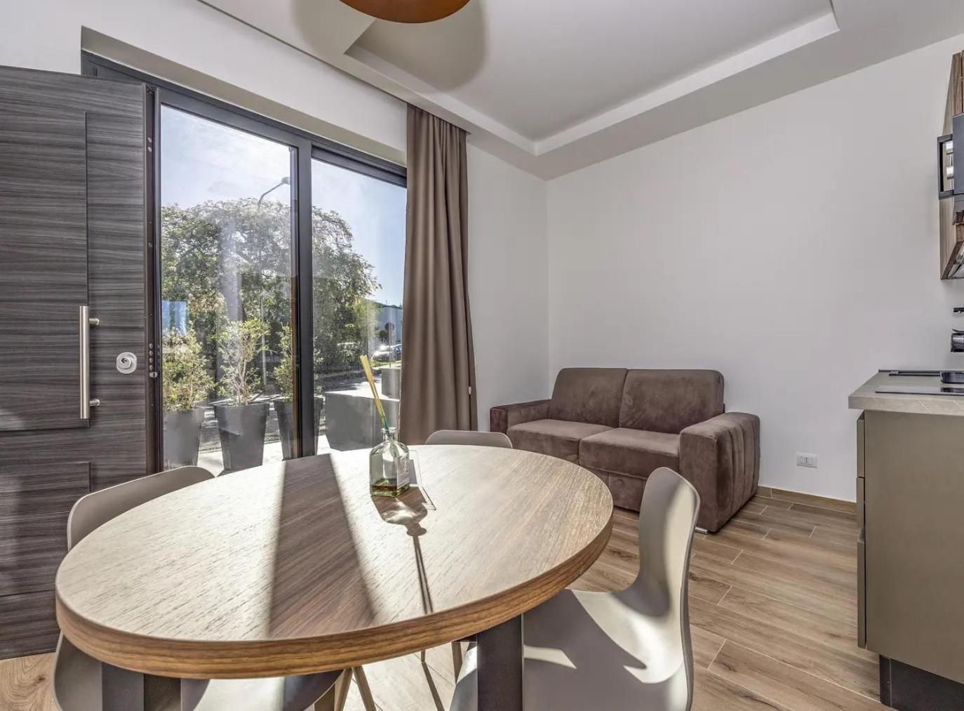 Aparthotel La Brisa Capo dʼOrlando