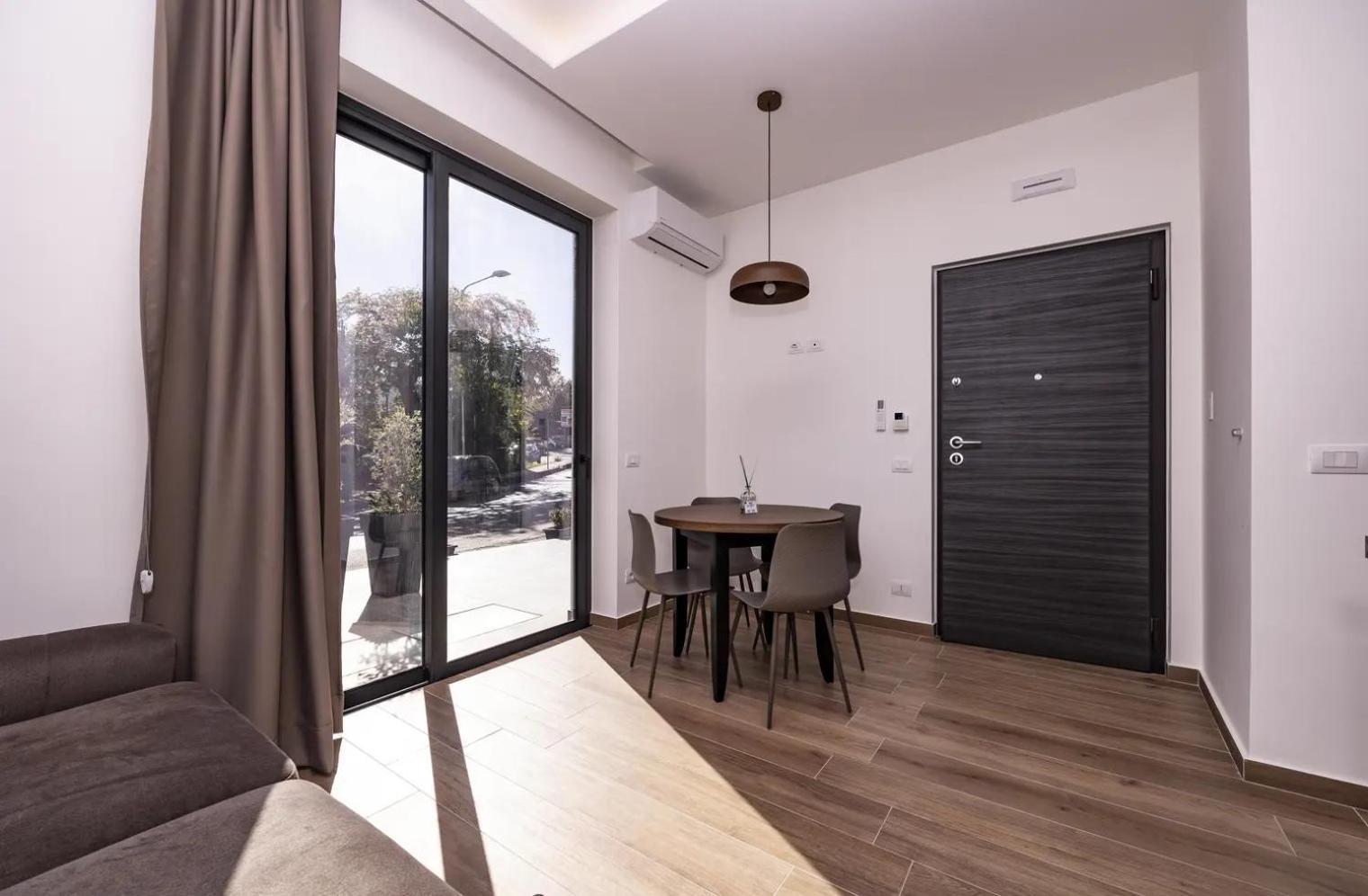 La Brisa Aparthotel